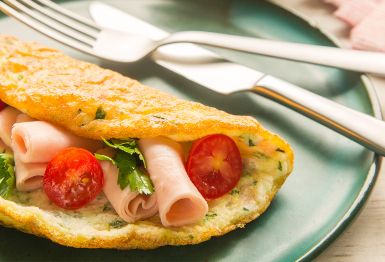 Omelete de Claras com Peito de Peru